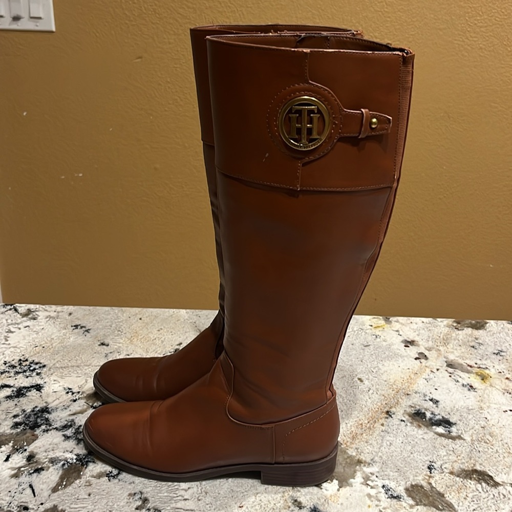 Tommy Hilfiger Boots - Picture 3 of 3